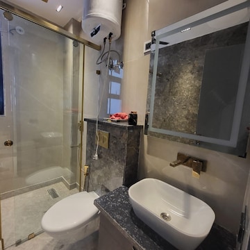 Bathroom in 4 BHK Builder Floor at Ansal Versalia Avante, Sector 67 – for Rent