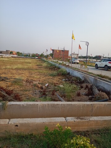  Plot For Sale in Baran Road