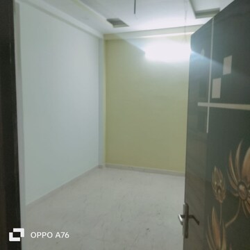 Bedroom in 3 BHK Apartment at Unitech Palms, South City 1 – for Sale