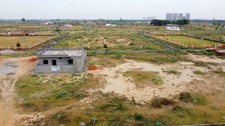 210 Sq.Mt. Plot in Sector 37 Greater Noida