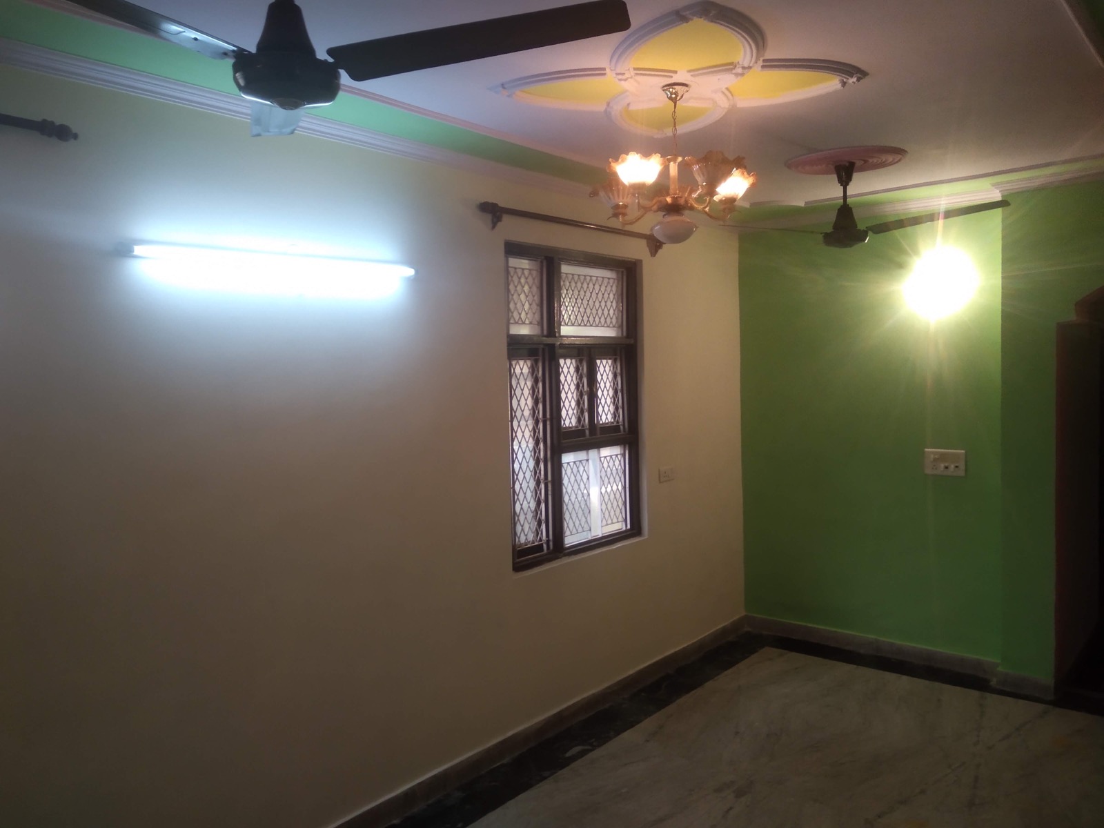 3 BHK Builder Floor For Rent in Dwarka Mor Delhi  7033968