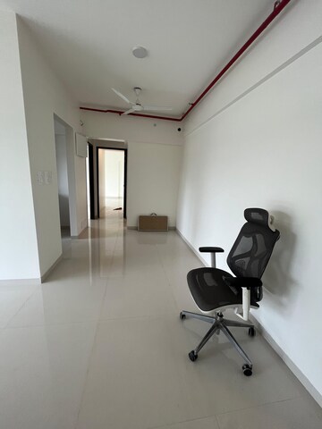 Room in 2 BHK Apartment at Dahisar West – for Sale