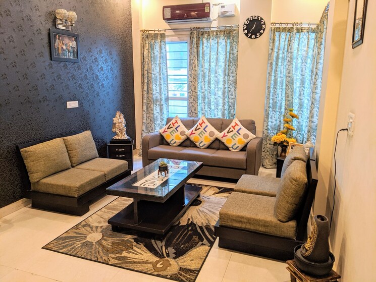 Living Room, ss-southend-floors 3 Bedroom 1800 Sq.Ft. Builder Floor In South City 2 Gurgaon 7033997