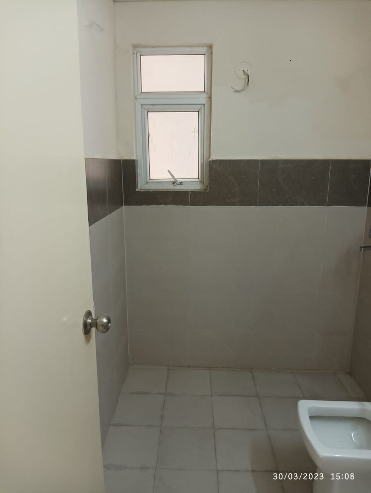 Bathroom, breez-global-heights 2 Bedroom 710 Sq.Ft. Apartment In Sohna Sector 33 Gurgaon 7034025