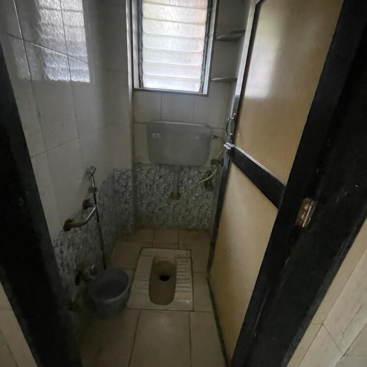 Bathroom, alaknanda-chs 1 Bedroom 520 Sq.Ft. Apartment In Rawalpada Mumbai 7035610