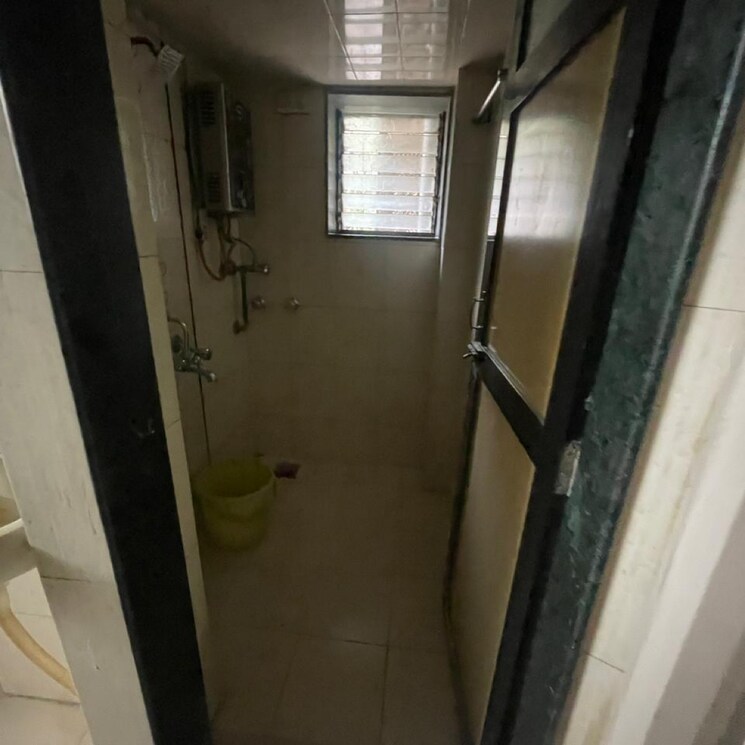 Bathroom, alaknanda-chs 1 Bedroom 520 Sq.Ft. Apartment In Rawalpada Mumbai 7035610