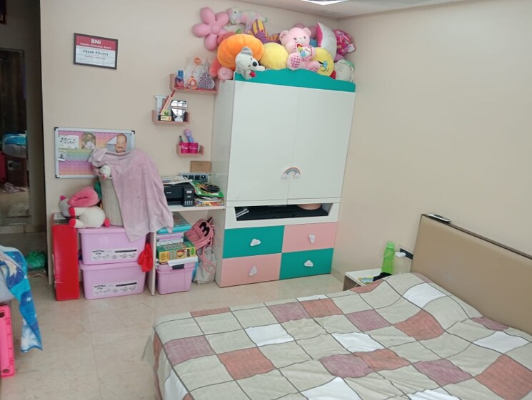 Bedroom, lokhandwala 3 Bedroom 1100 Sq.Ft. Apartment In Lokhandwala Mumbai 7036215