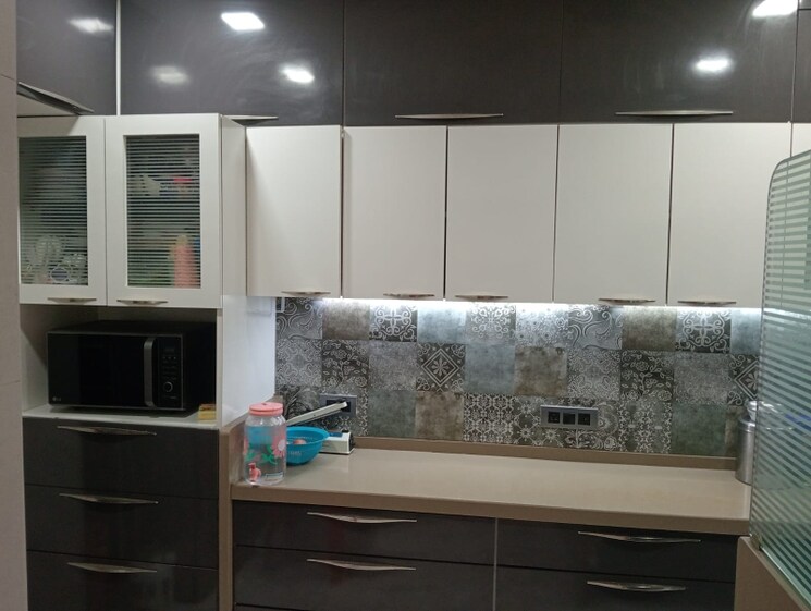 Kitchen, lokhandwala 3 Bedroom 1100 Sq.Ft. Apartment In Lokhandwala Mumbai 7036215