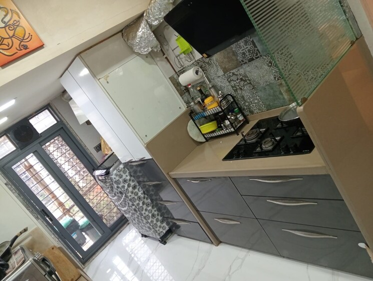 Kitchen, lokhandwala 3 Bedroom 1100 Sq.Ft. Apartment In Lokhandwala Mumbai 7036215