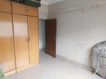 Room in 3 BHK Apartment at City High, Prince Anwar Shah Road – for Sale