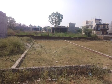  Plot For Sale in Gulmohar Green, Gomti Nagar