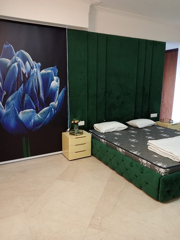 Bedroom, defence colony 6+ Bedroom 18000 Sq.Ft. Independent House In Defence Colony Delhi 7037229