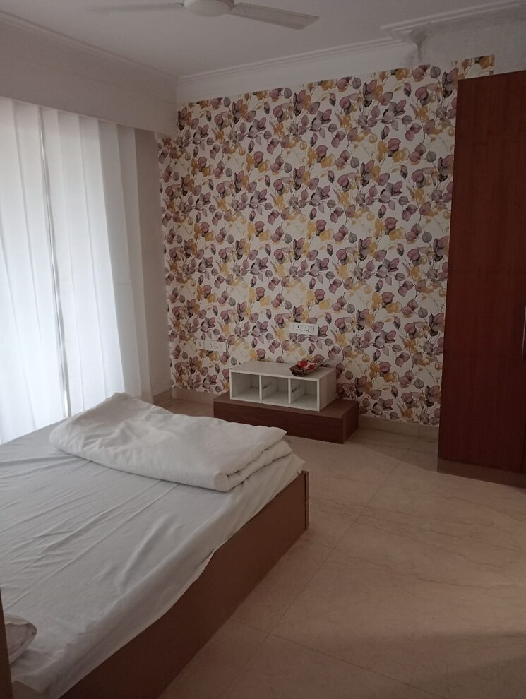 Bedroom, defence colony 6+ Bedroom 18000 Sq.Ft. Independent House In Defence Colony Delhi 7037229