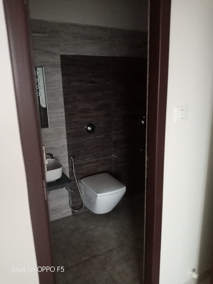 Bathroom, happy-home-sarvodaya-bali 1 Bedroom 640 Sq.Ft. Apartment In Dombivli West Thane 7038117