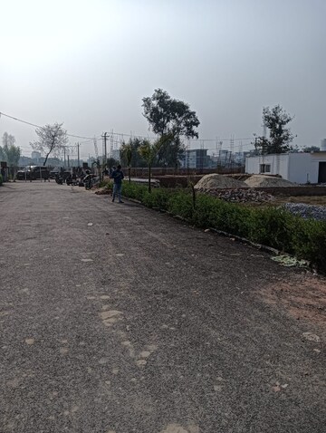 Plot For Resale in Sultanpur Road Lucknow  7038402