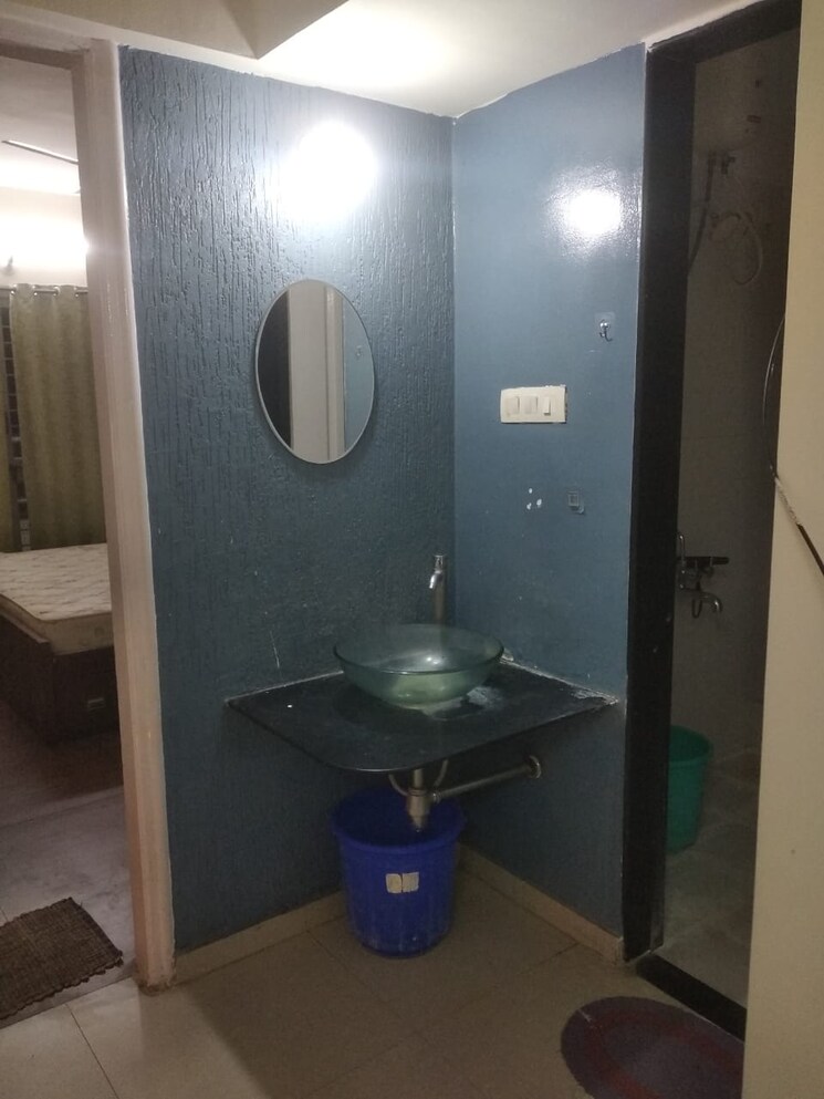 Bathroom, paya-chs-aundh 4 Bedroom 3000 Sq.Ft. Villa In Aundh Pune 7038894