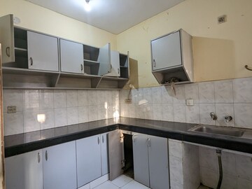 Kitchen in 4 BHK Apartment at Unitech Uniworld City, Sector 30 – for Sale