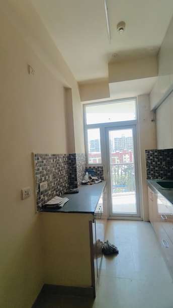 2 BHK Apartment For Rent in Amrapali Village ii Nyay Khand Ghaziabad 7039008