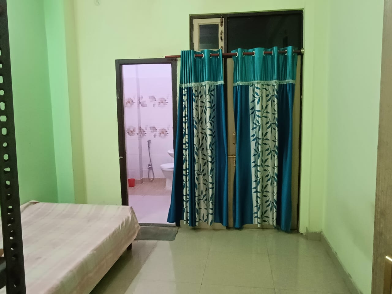 2.5 BHK Independent House For Rent in Gomti Nagar Lucknow  7040500