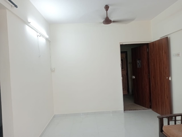 1 BHK Apartment For Rent in Coronet Building Kandivali East Mumbai  7040514