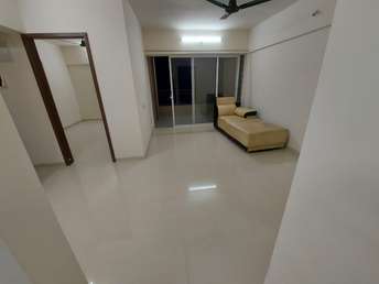 2 BHK Apartment For Rent in Mantra Montana Phase 1 Dhanori Pune  7040784