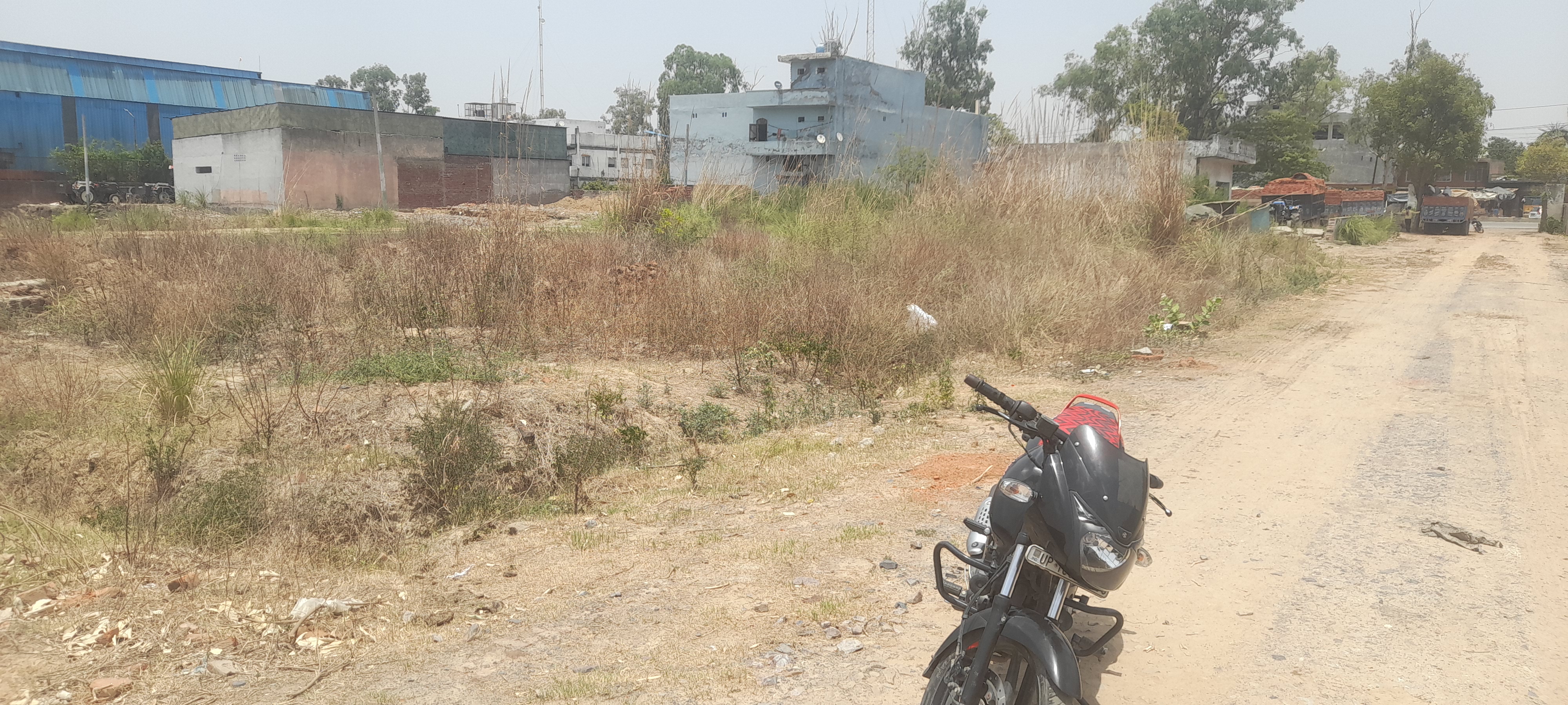 Resale Commercial Land 2000 Sq.Ft. in Dadri Greater Noida 7691368