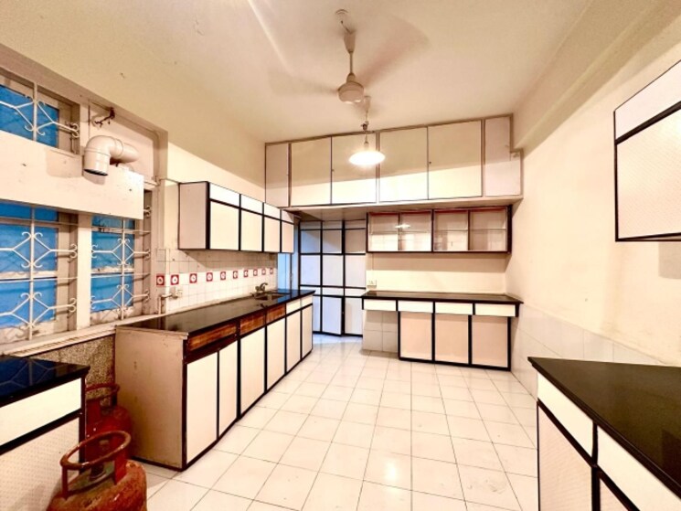 Kitchen, cci-chambers 3 Bedroom 2128 Sq.Ft. Apartment In Churchgate Mumbai 7043366
