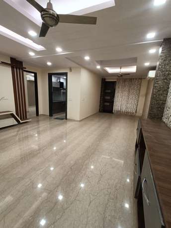 3 BHK Builder Floor For Rent in Paschim Vihar Delhi 7045816