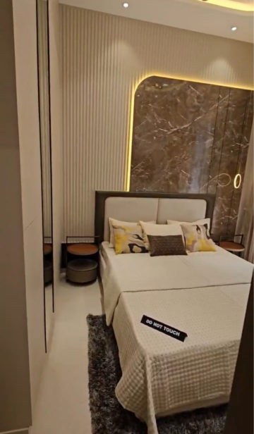 Room in 2 BHK Apartment at Ruparel Stardom, Mumbai Western Suburbs – for Sale