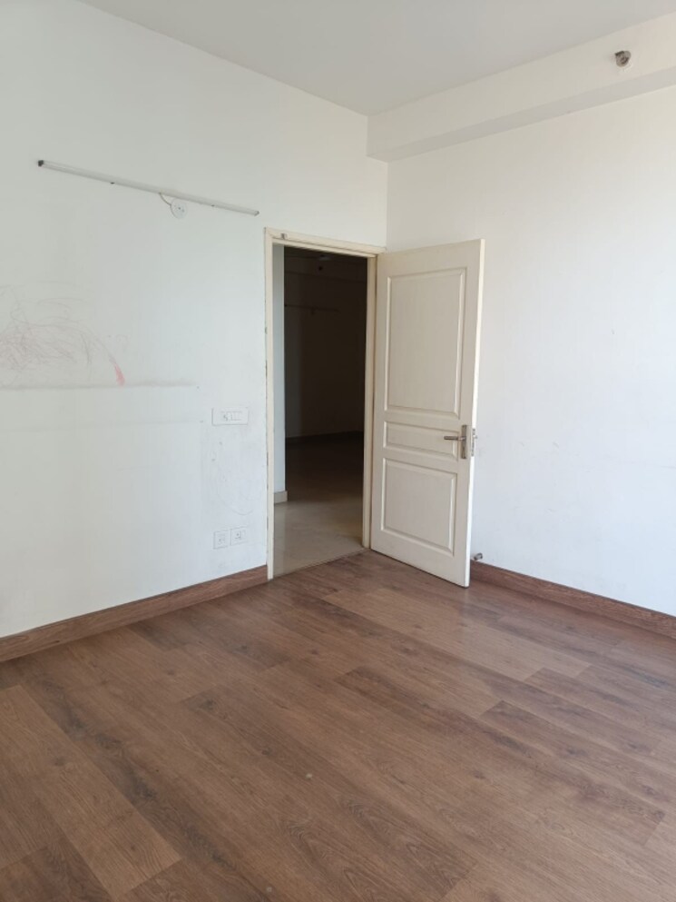 Room, sidhartha-diplomats-golf-link 2 Bedroom 543 Sq.Ft. Apartment In Sector 110 Gurgaon 7047252