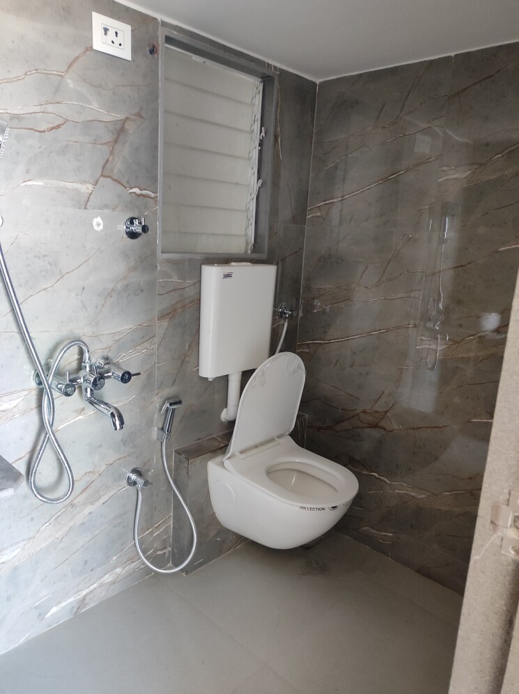 Bathroom, shripal-shanti 2 Bedroom 652 Sq.Ft. Apartment In Virar West Palghar 7047373