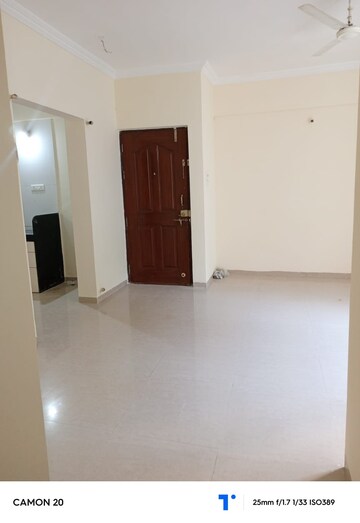 Room in 2 BHK Apartment at Nirman Viva, Ambegaon Budruk – for Rent