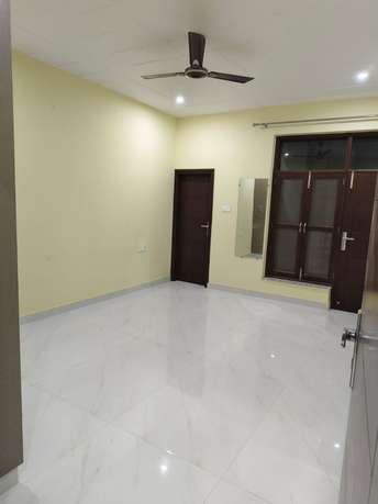 2 BHK Builder Floor For Rent in Spring Field Sector 31 Faridabad  7048001