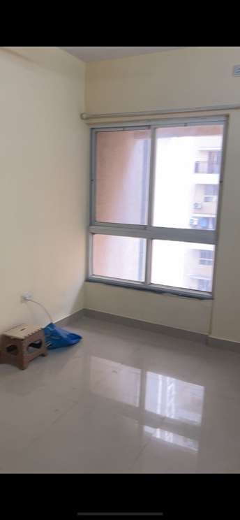 2 BHK Apartment For Rent in DB Realty Orchid Ozone Dahisar East Mumbai  7048040