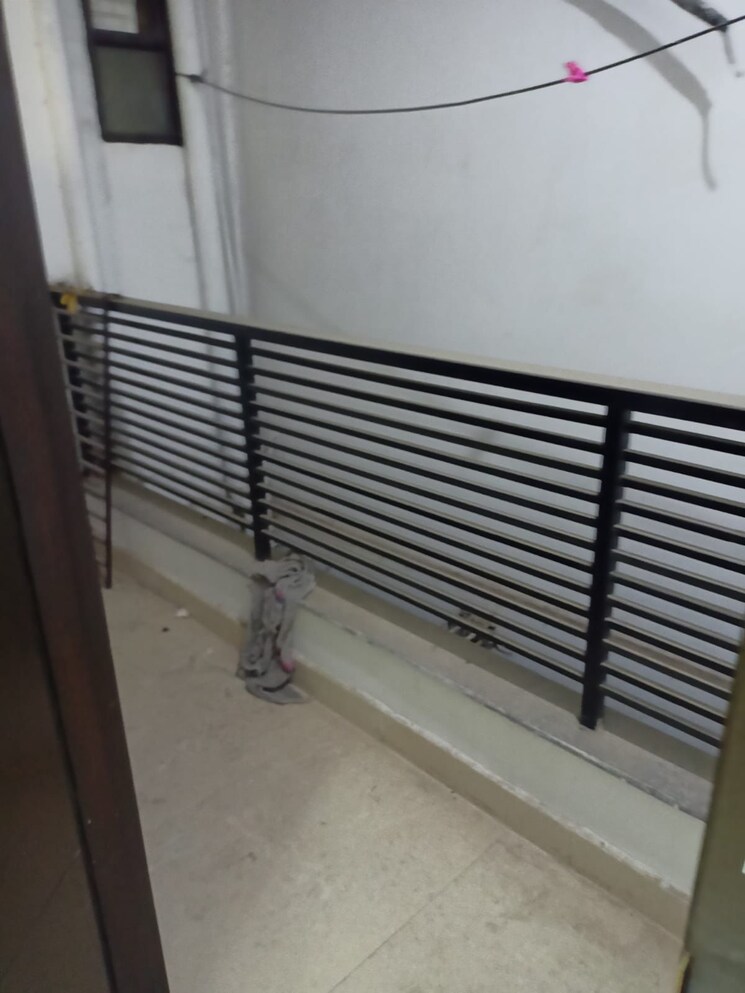 Balcony, new colony 4 Bedroom 1402 Sq.Ft. Builder Floor In New Colony Gurgaon 7048060