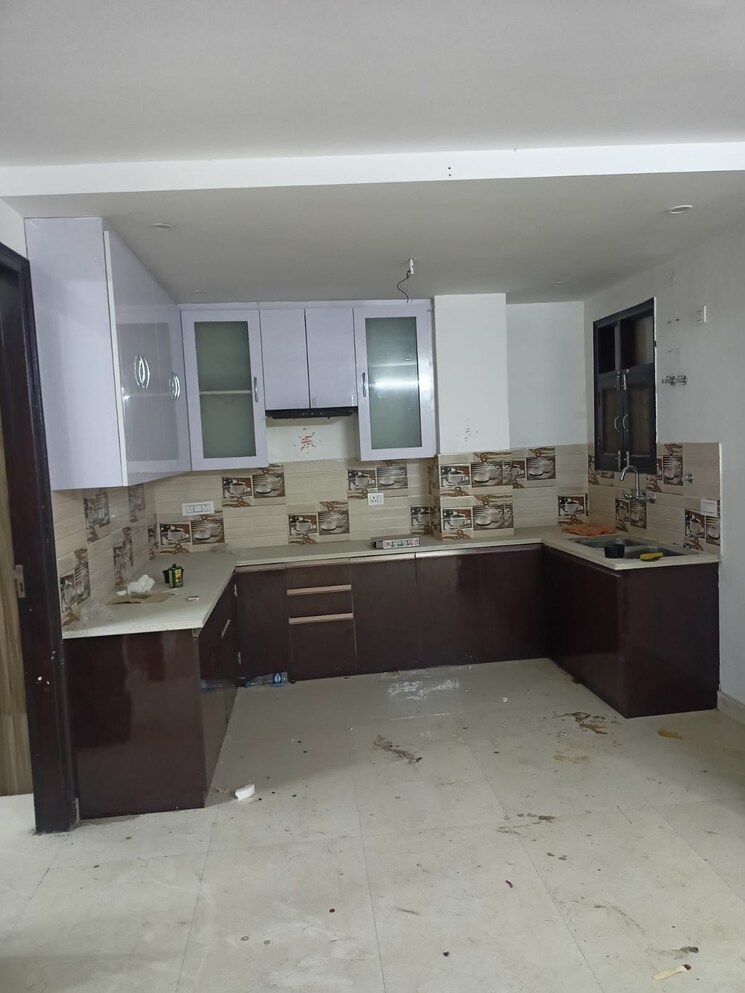 Kitchen, new colony 4 Bedroom 1402 Sq.Ft. Builder Floor In New Colony Gurgaon 7048060