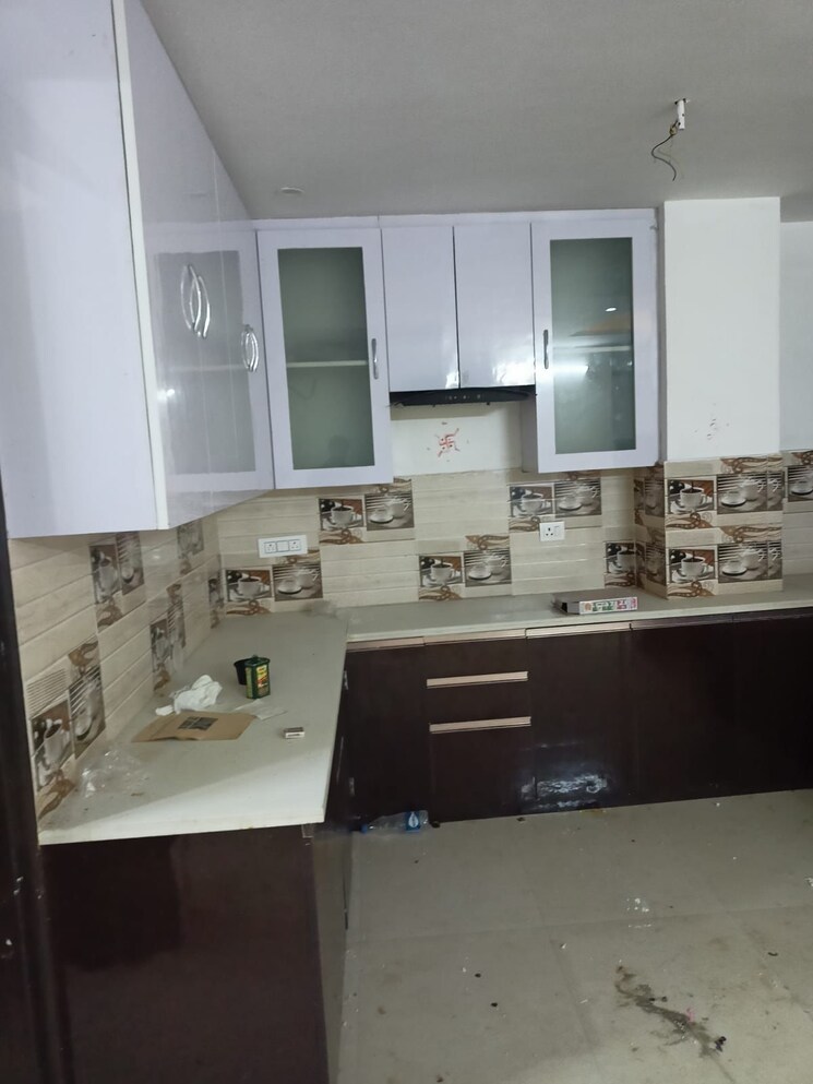 Kitchen, new colony 4 Bedroom 1402 Sq.Ft. Builder Floor In New Colony Gurgaon 7048060
