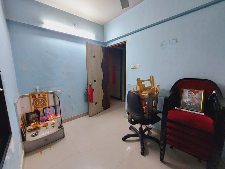 Living Room, kundan-villa 3 Bedroom 930 Sq.Ft. Apartment In Charai Thane 7048455