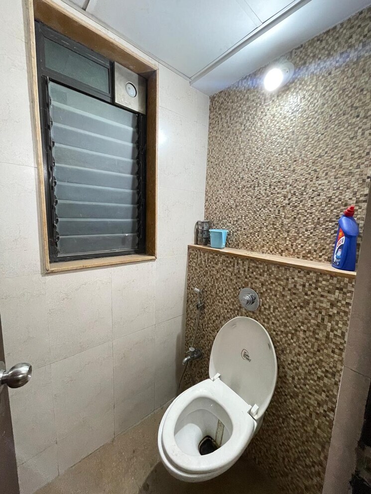 Bathroom, lodha-lakeshore-greens 1 Bedroom 505 Sq.Ft. Apartment In Dombivli East Thane 7049045