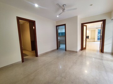 Room in 4 BHK Builder Floor at Saket – for Sale