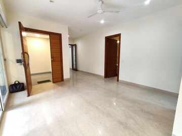Room in 4 BHK Builder Floor at Saket – for Sale
