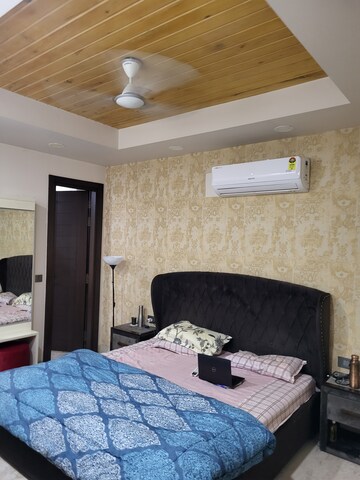 3 BHK Builder Floor For Sale in Anand Vihar