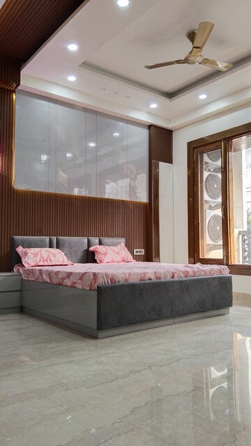 Bedroom in 5 BHK Builder Floor at Vaishali Sector 1 – for Sale