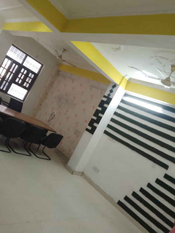 Commercial Office Space 1000 Sq.Ft. For Rent in Gomti Nagar Lucknow  7049874