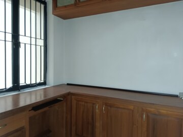 Room in 3 BHK Apartment at Tripunithura – for Sale