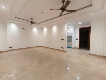 Room in 4 BHK Builder Floor at Vasant Kunj – for Sale