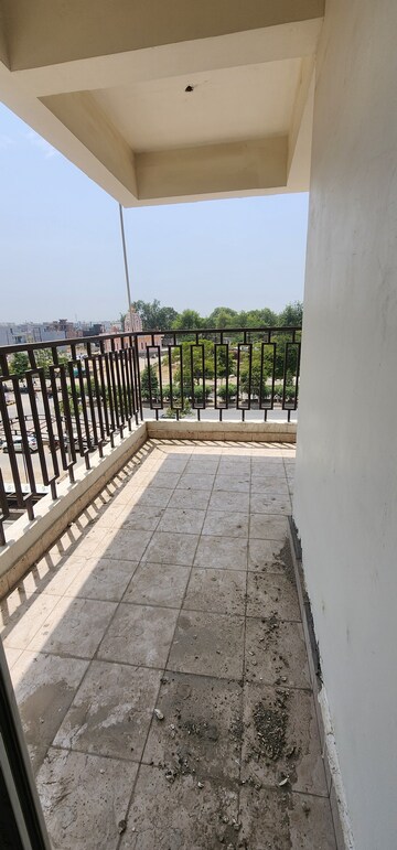 3 BHK Apartment – Exterior View View at SKA Divya Towers, Sector 16 Greater Noida - for Sale