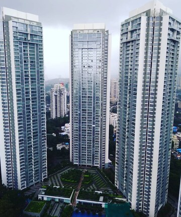 3 BHK Apartment – Exterior View View at Oberoi Realty Exquisite, Goregaon East - for Sale