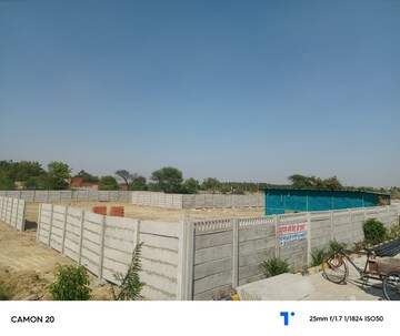  Plot For Sale in Kanpur Road