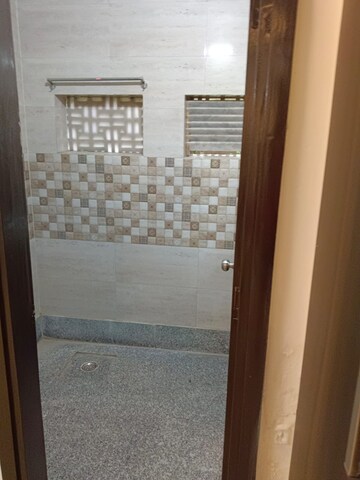Bathroom in 2 BHK Apartment at Lajpat Nagar – for Rent